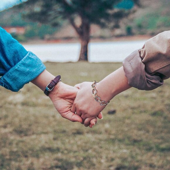 Two Tone Italian Designer Inspired Chain Link Chunky Bracelets for Women - Picture 3 of 7